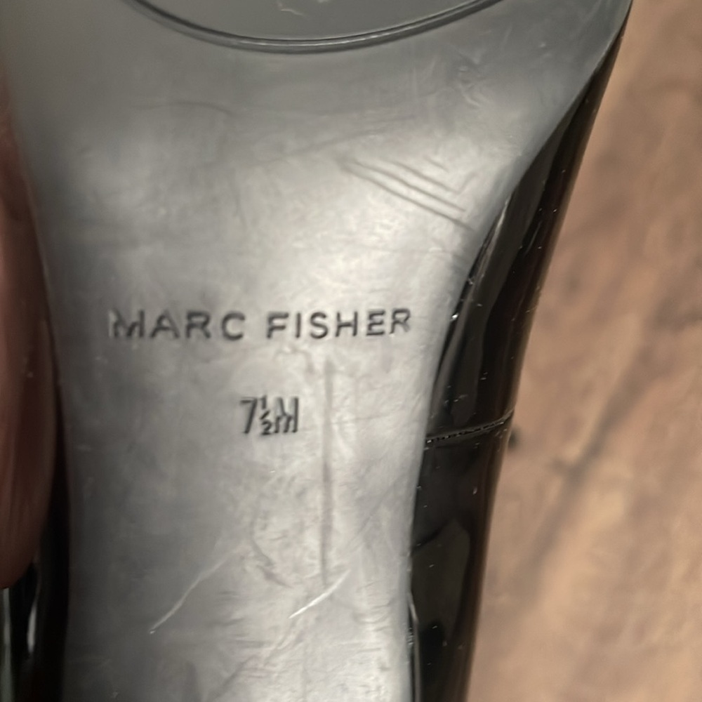 Marc Fisher Pump Size 7.5 - Picture 8 of 8